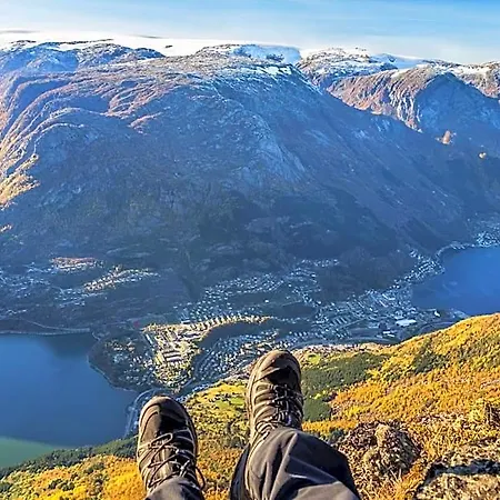 Trolltunga Skare