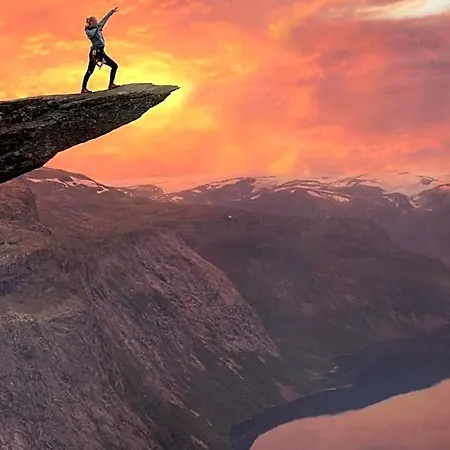 Szálloda Trolltunga
